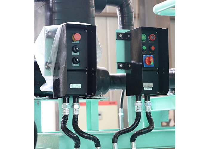 油氣回收設(shè)備細(xì)節(jié)圖1 油氣回收設(shè)備細(xì)節(jié)圖1